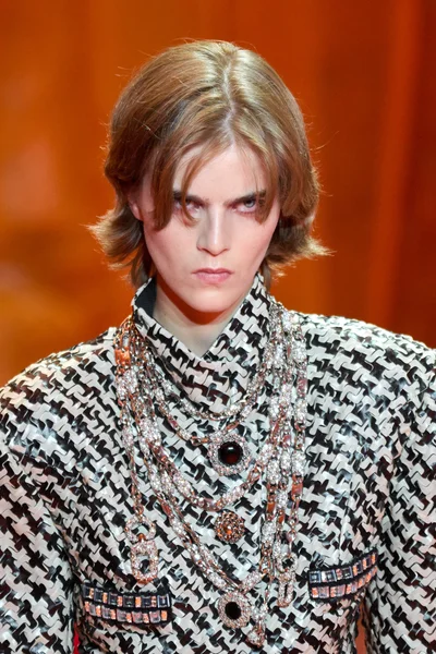Look 114